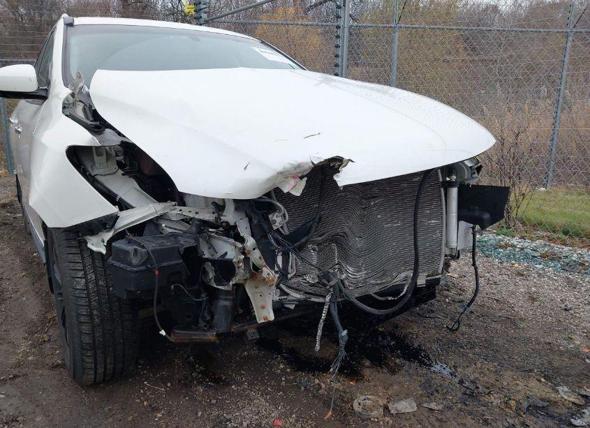 Photo 6 of 2015 Nissan Pathfinder SL (VIN 5N1AR2MMXFC608873)