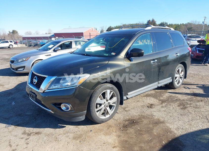 Photo 2 of 2015 Nissan Pathfinder PLATINUM (VIN 5N1AR2MMXFC707192)