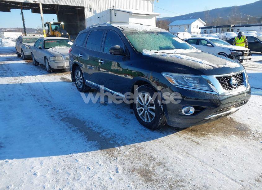 2015 Nissan Pathfinder SL (VIN 5N1AR2MMXFC708746) main photo