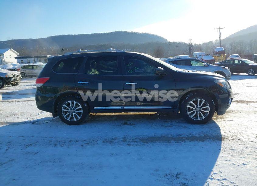 Photo 13 of 2015 Nissan Pathfinder SL (VIN 5N1AR2MMXFC708746)