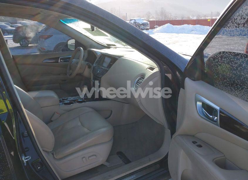 Photo 5 of 2015 Nissan Pathfinder SL (VIN 5N1AR2MMXFC708746)