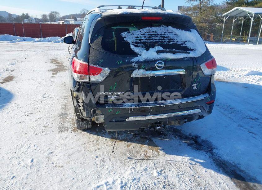 Photo 6 of 2015 Nissan Pathfinder SL (VIN 5N1AR2MMXFC708746)