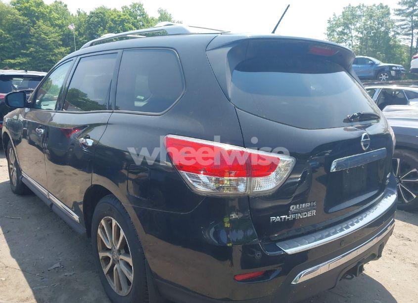 Photo 3 of 2016 Nissan Pathfinder SL (VIN 5N1AR2MMXGC608468)