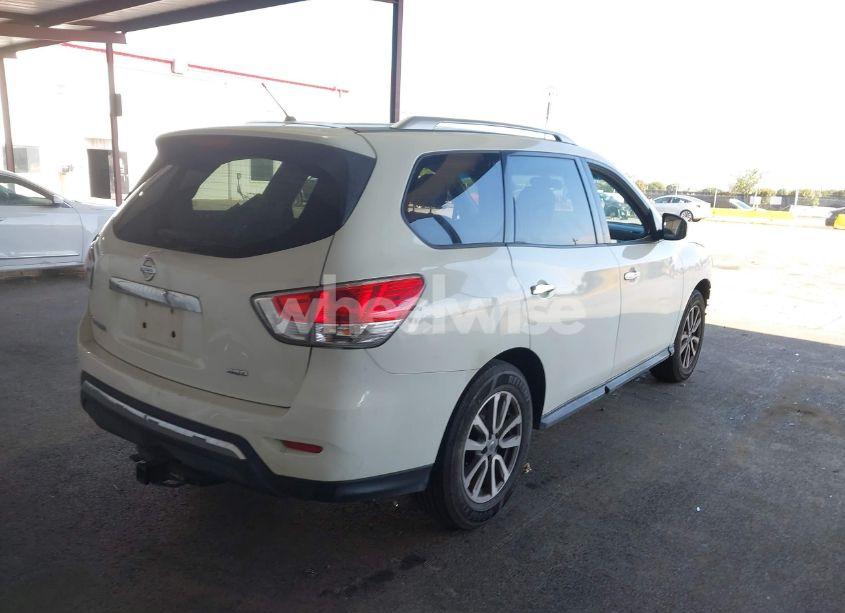 Photo 4 of 2016 Nissan Pathfinder PLATINUM/S/SL/SV (VIN 5N1AR2MMXGC641602)