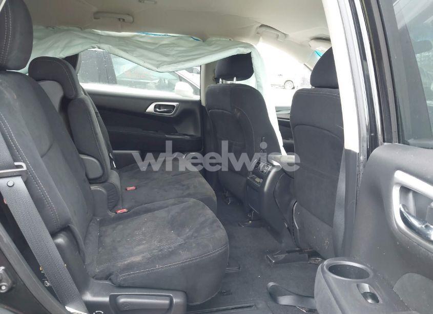 Photo 8 of 2016 Nissan Pathfinder S (VIN 5N1AR2MMXGC644886)