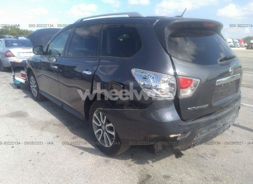 Photo 6 of 2013 Nissan Pathfinder SV (VIN 5N1AR2MN0DC622514)