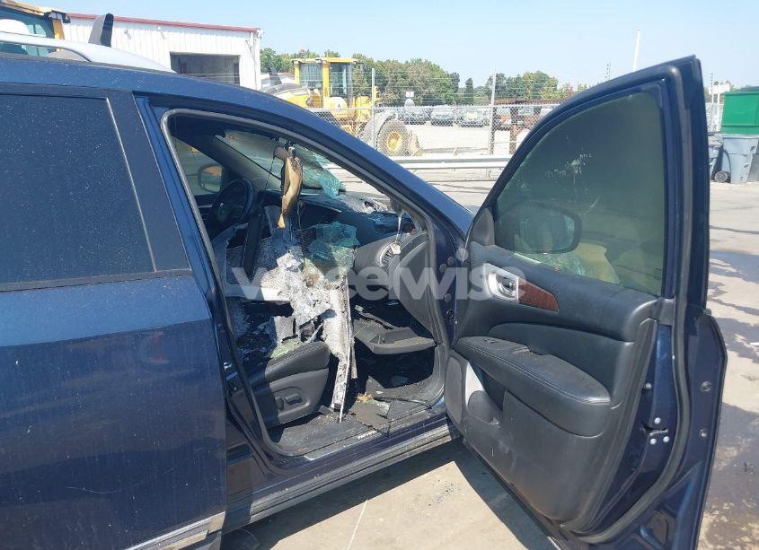 Photo 5 of 2013 Nissan Pathfinder PLATINUM (VIN 5N1AR2MN0DC625056)