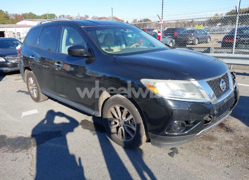 2013 Nissan Pathfinder SV (VIN 5N1AR2MN0DC652872) main photo