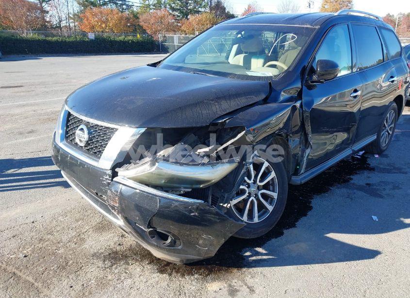 Photo 6 of 2013 Nissan Pathfinder SV (VIN 5N1AR2MN0DC652872)