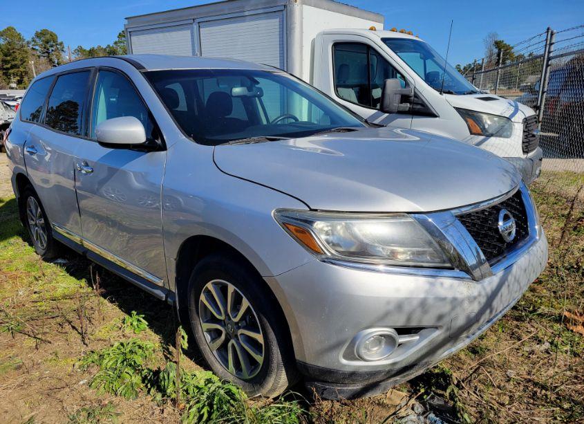 2013 Nissan Pathfinder (VIN 5N1AR2MN0DC676217) main photo