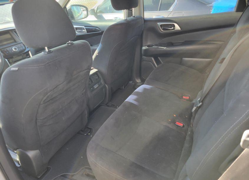 Photo 7 of 2013 Nissan Pathfinder (VIN 5N1AR2MN0DC676217)