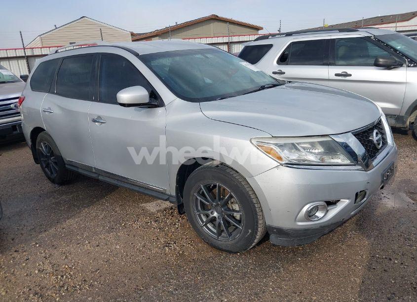2014 Nissan Pathfinder PLATINUM (VIN 5N1AR2MN0EC601194) main photo
