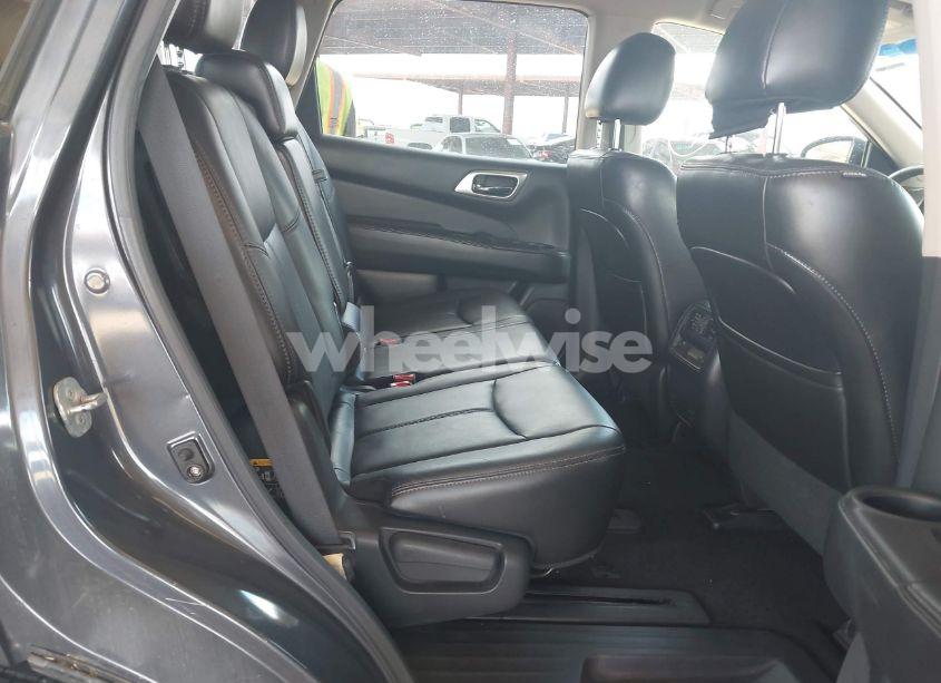 Photo 8 of 2014 Nissan Pathfinder SL (VIN 5N1AR2MN0EC601471)