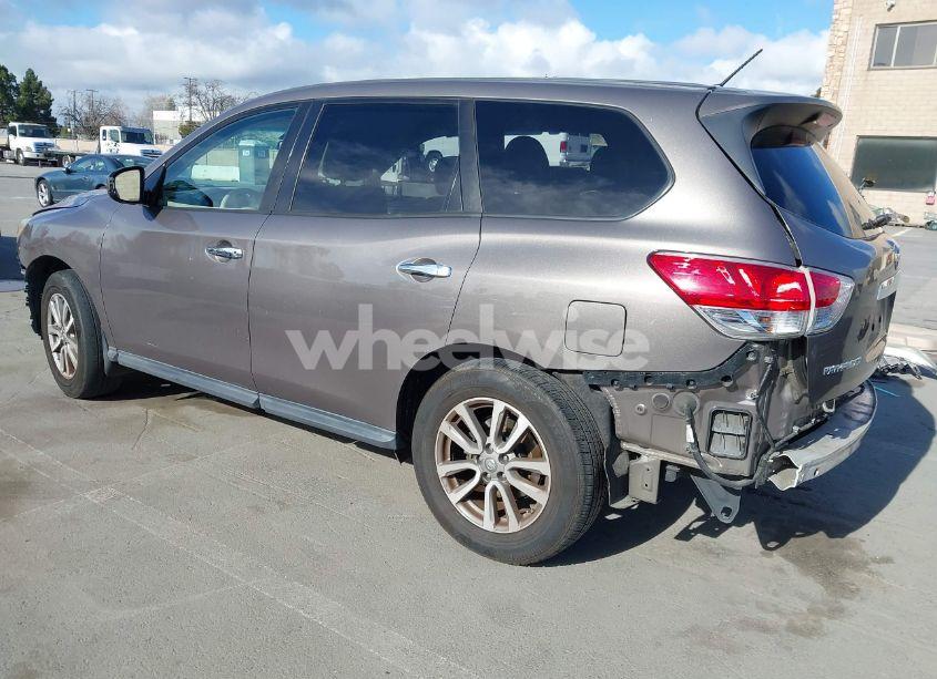 Photo 3 of 2014 Nissan Pathfinder S (VIN 5N1AR2MN0EC676283)