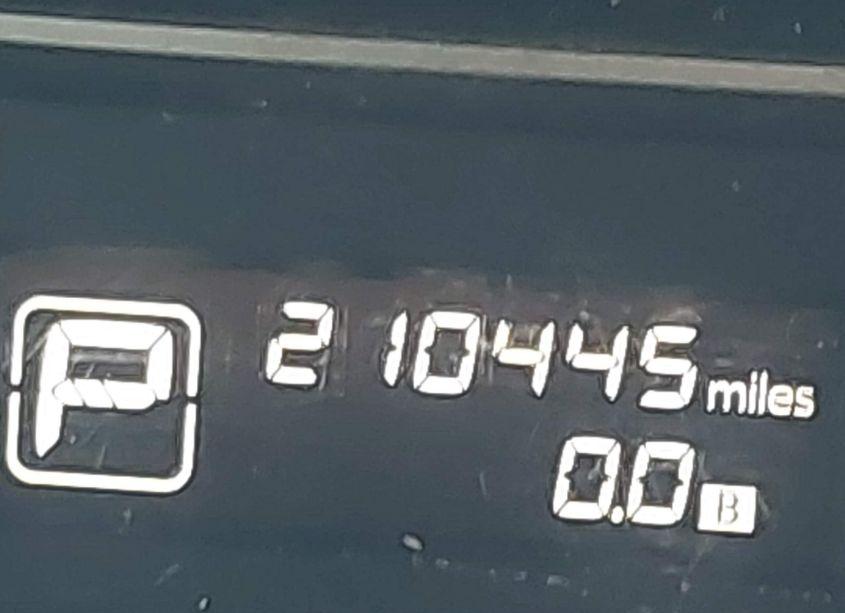 Photo 16 of 2015 Nissan Pathfinder SV (VIN 5N1AR2MN0FC624041)