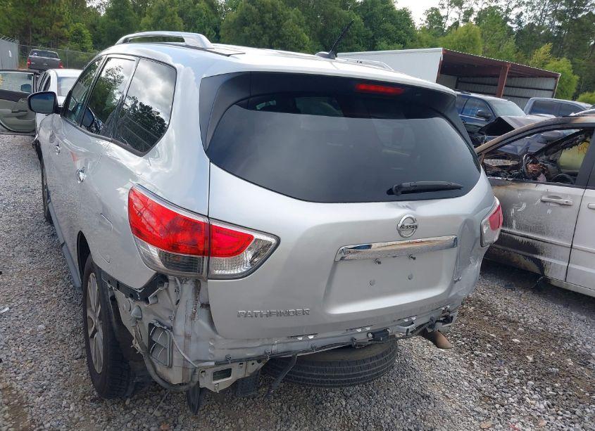 Photo 6 of 2015 Nissan Pathfinder SV (VIN 5N1AR2MN0FC624041)