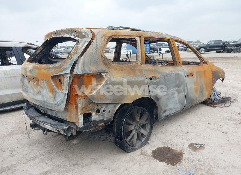 Photo 4 of 2015 Nissan Pathfinder PLATINUM (VIN 5N1AR2MN0FC632964)