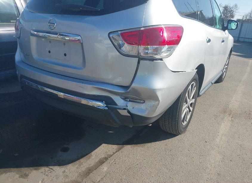 Photo 6 of 2016 Nissan Pathfinder PLATINUM/S/SL/SV (VIN 5N1AR2MN0GC613655)