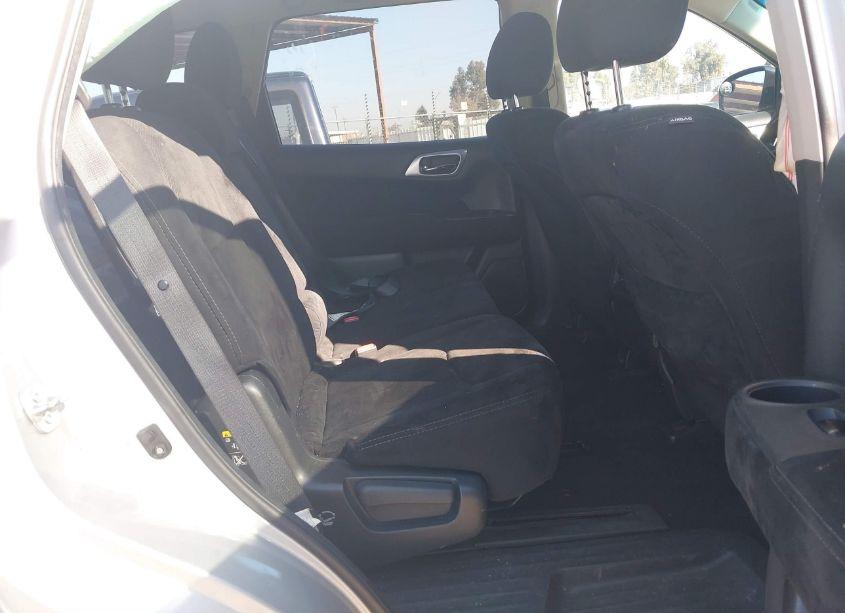 Photo 8 of 2016 Nissan Pathfinder PLATINUM/S/SL/SV (VIN 5N1AR2MN0GC613655)