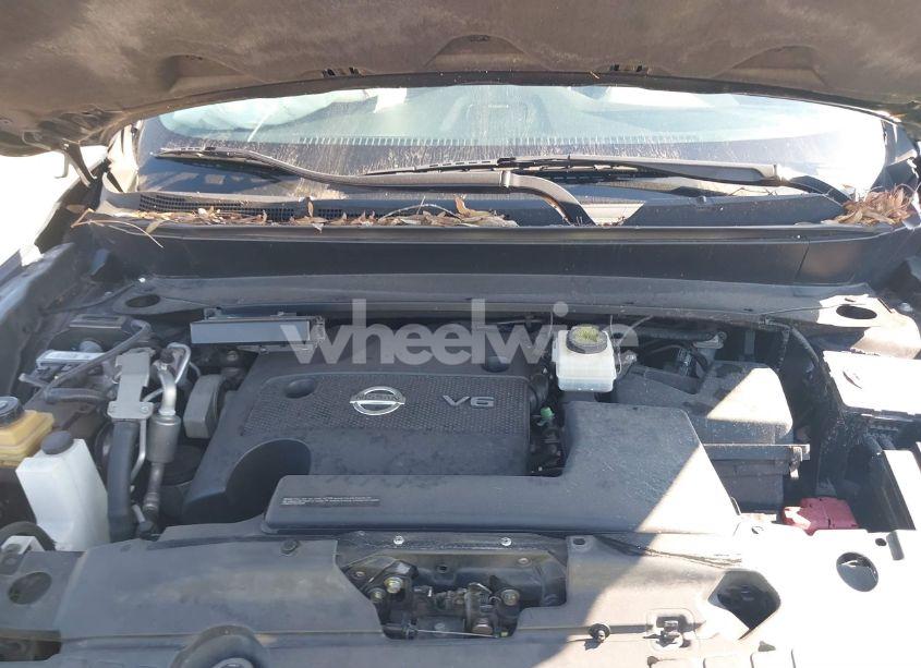 Photo 10 of 2016 Nissan Pathfinder SL (VIN 5N1AR2MN0GC619343)