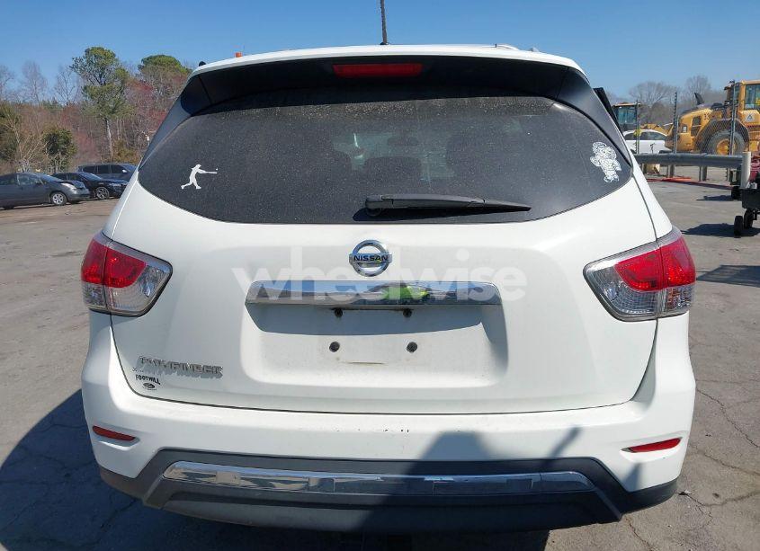 Photo 16 of 2016 Nissan Pathfinder PLATINUM/S/SL/SV (VIN 5N1AR2MN0GC640306)