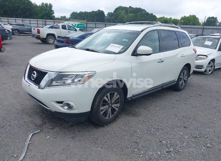 Photo 2 of 2013 Nissan Pathfinder PLATINUM (VIN 5N1AR2MN1DC601106)