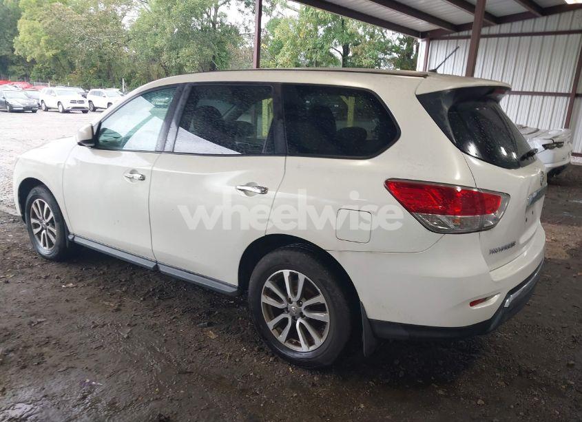 Photo 3 of 2013 Nissan Pathfinder S (VIN 5N1AR2MN1DC601431)