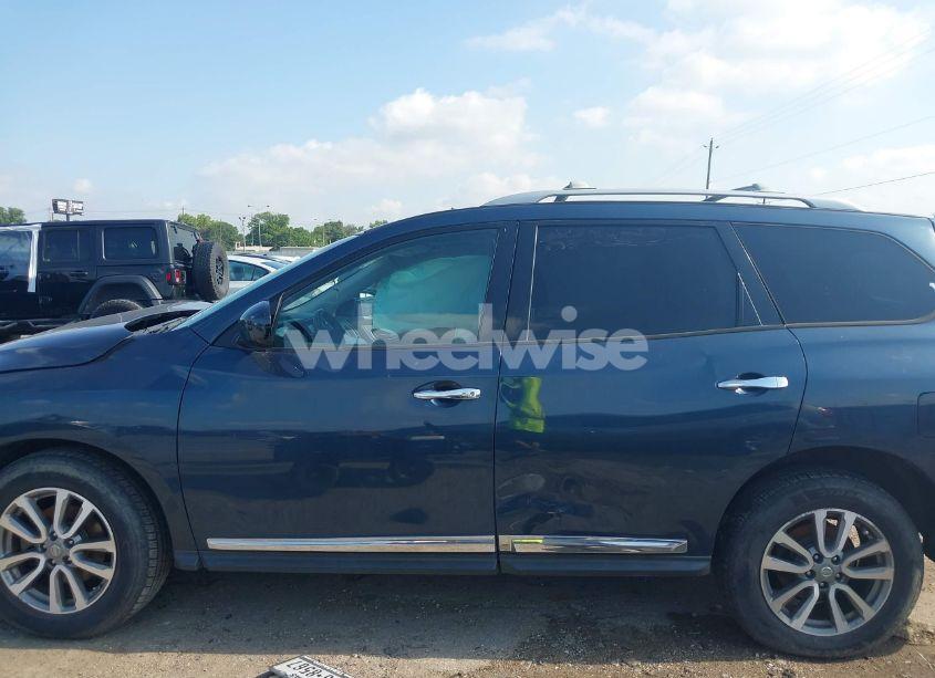 Photo 14 of 2013 Nissan Pathfinder SL (VIN 5N1AR2MN1DC614180)