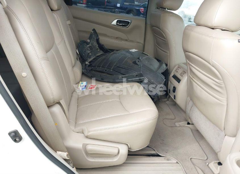 Photo 8 of 2013 Nissan Pathfinder PLATINUM (VIN 5N1AR2MN1DC646613)