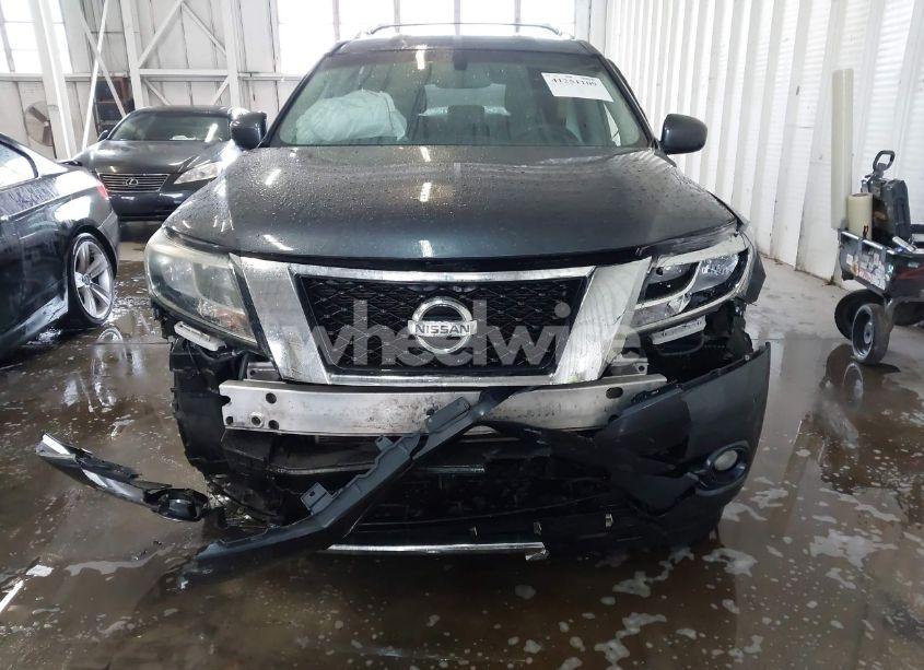 Photo 12 of 2013 Nissan Pathfinder SL (VIN 5N1AR2MN1DC647521)