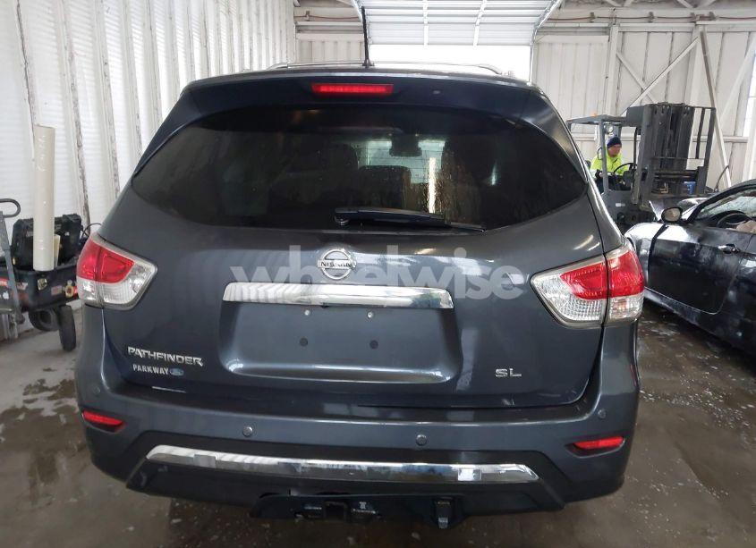 Photo 16 of 2013 Nissan Pathfinder SL (VIN 5N1AR2MN1DC647521)