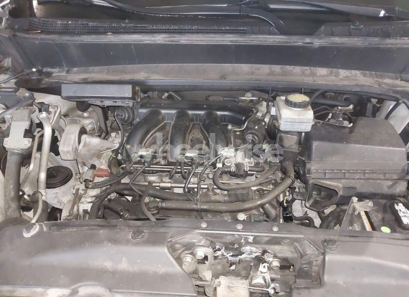 Photo 10 of 2013 Nissan Pathfinder SV (VIN 5N1AR2MN1DC671561)