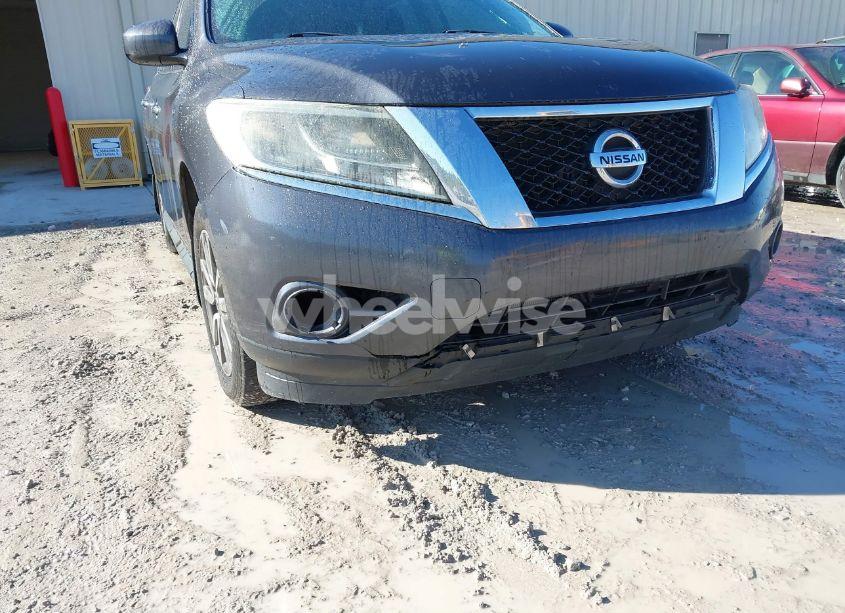 Photo 6 of 2014 Nissan Pathfinder SV (VIN 5N1AR2MN1EC637623)