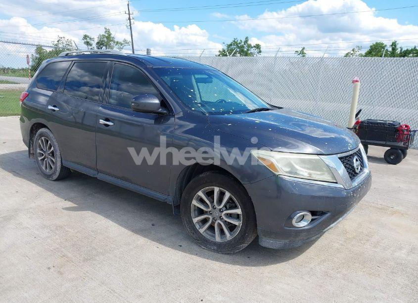 2014 Nissan Pathfinder SV (VIN 5N1AR2MN1EC703877) main photo