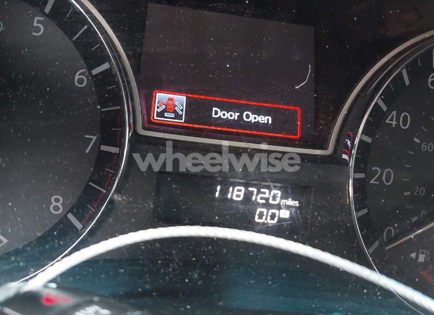 Photo 7 of 2014 Nissan Pathfinder SV (VIN 5N1AR2MN1EC703877)