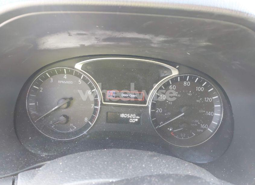 Photo 7 of 2014 Nissan Pathfinder SV (VIN 5N1AR2MN1EC714877)