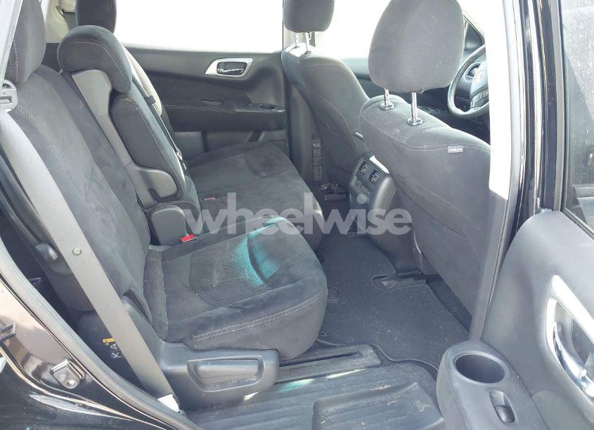 Photo 8 of 2014 Nissan Pathfinder SV (VIN 5N1AR2MN1EC714877)