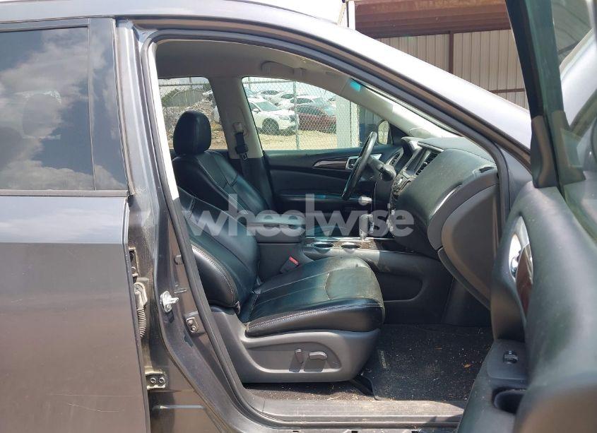 Photo 5 of 2014 Nissan Pathfinder SL (VIN 5N1AR2MN1EC734966)