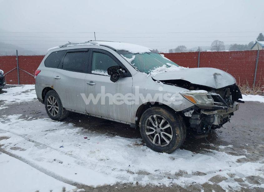 2015 Nissan Pathfinder PLATINUM/S/SL/SV (VIN 5N1AR2MN1FC618846) main photo