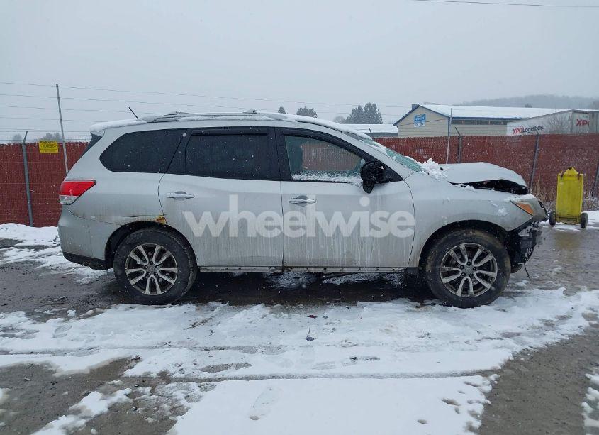 Photo 13 of 2015 Nissan Pathfinder PLATINUM/S/SL/SV (VIN 5N1AR2MN1FC618846)