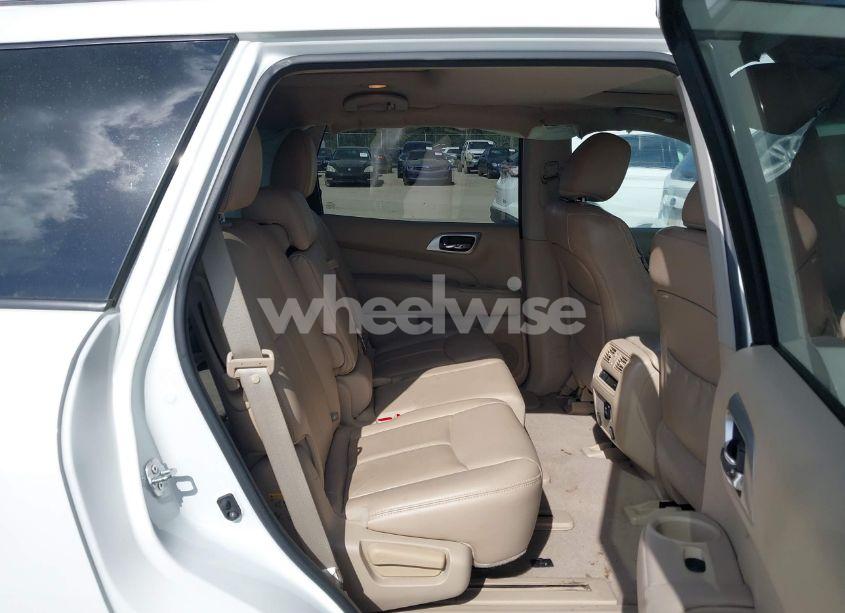 Photo 8 of 2015 Nissan Pathfinder SL (VIN 5N1AR2MN1FC683292)