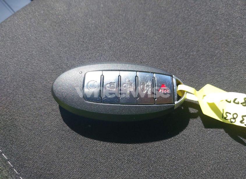 Photo 11 of 2016 Nissan Pathfinder SV (VIN 5N1AR2MN1GC614877)