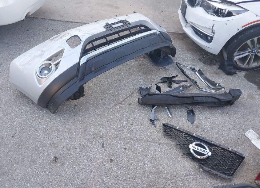 Photo 12 of 2016 Nissan Pathfinder SV (VIN 5N1AR2MN1GC662640)