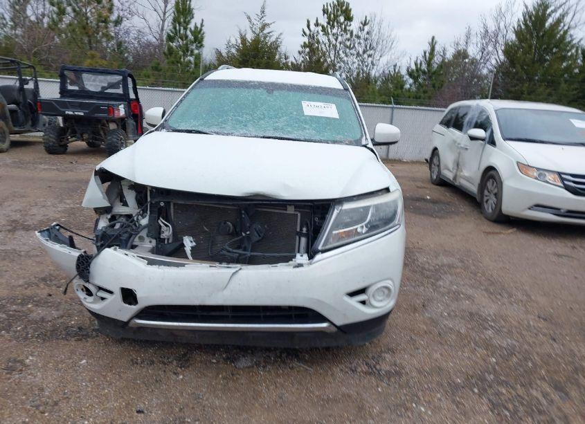 Photo 12 of 2016 Nissan Pathfinder S (VIN 5N1AR2MN1GC669040)