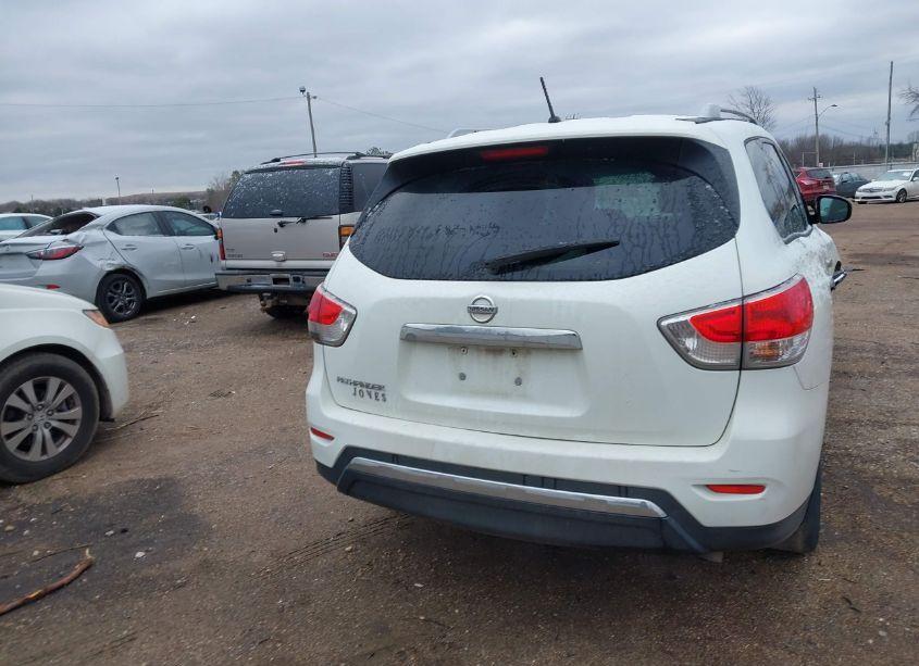 Photo 16 of 2016 Nissan Pathfinder S (VIN 5N1AR2MN1GC669040)