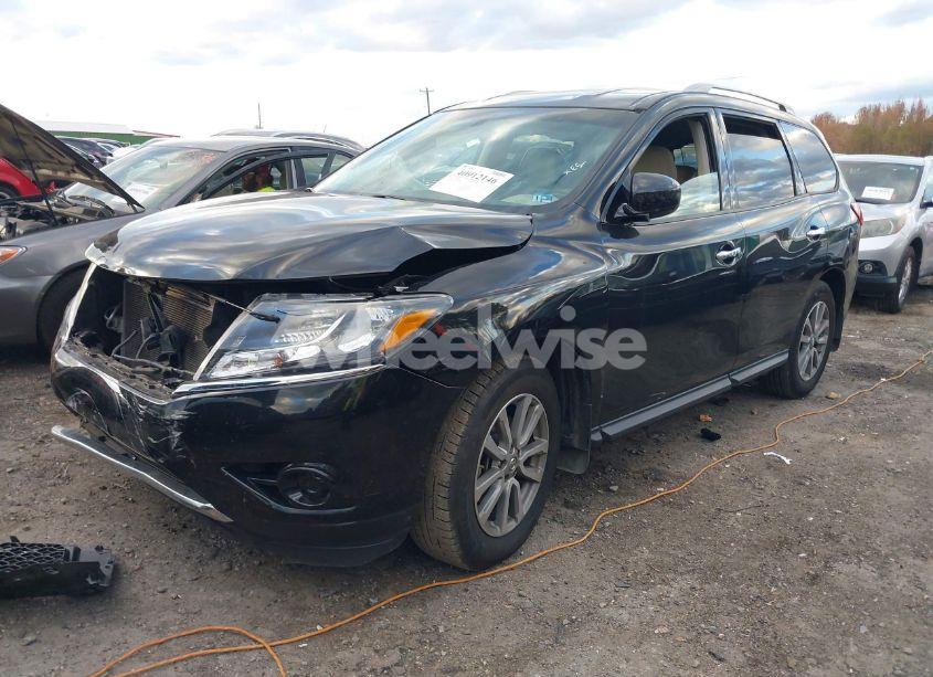 Photo 2 of 2016 Nissan Pathfinder S (VIN 5N1AR2MN1GC670995)