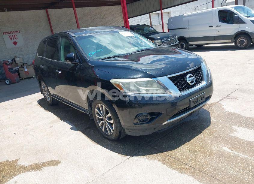 2013 Nissan Pathfinder S (VIN 5N1AR2MN2DC603415) main photo