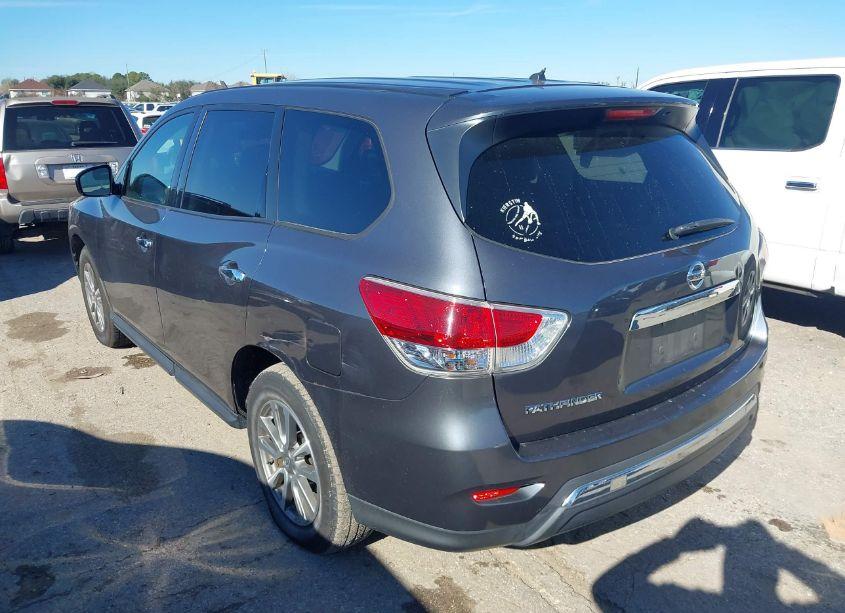 Photo 3 of 2013 Nissan Pathfinder S (VIN 5N1AR2MN2DC618996)