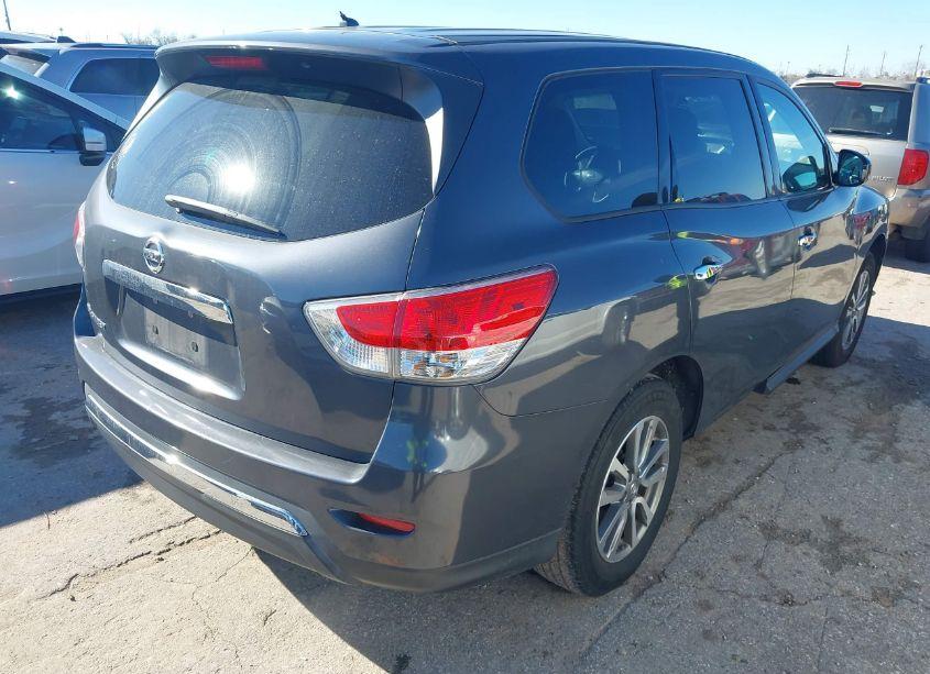 Photo 4 of 2013 Nissan Pathfinder S (VIN 5N1AR2MN2DC618996)