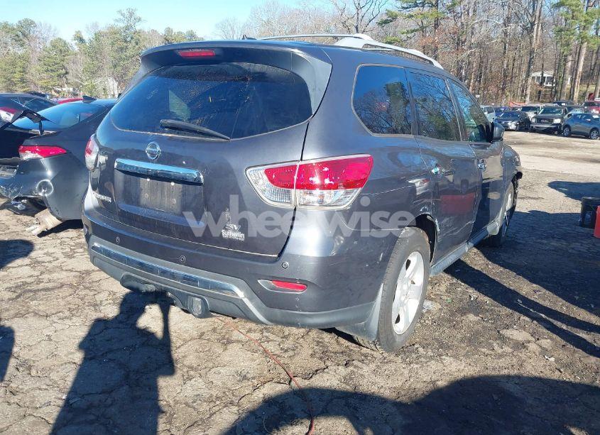 Photo 4 of 2013 Nissan Pathfinder SV (VIN 5N1AR2MN2DC633255)